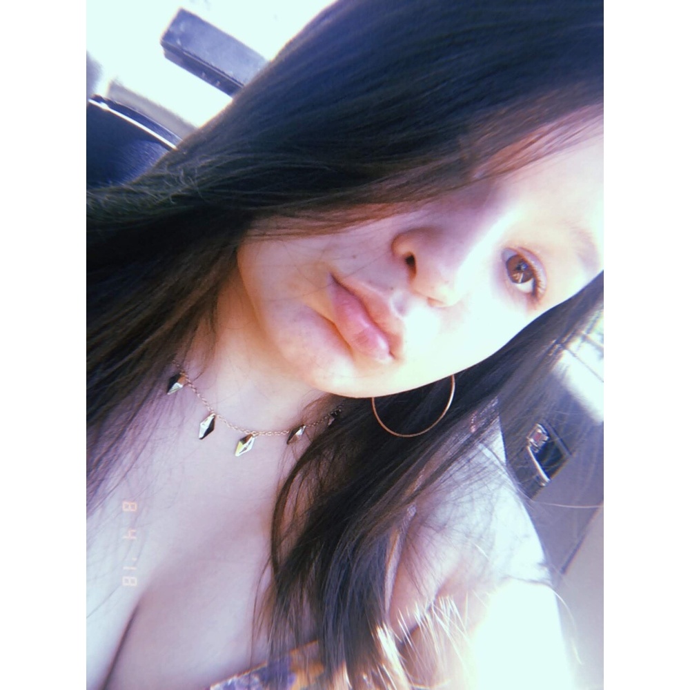 Meet your Posher, Liv